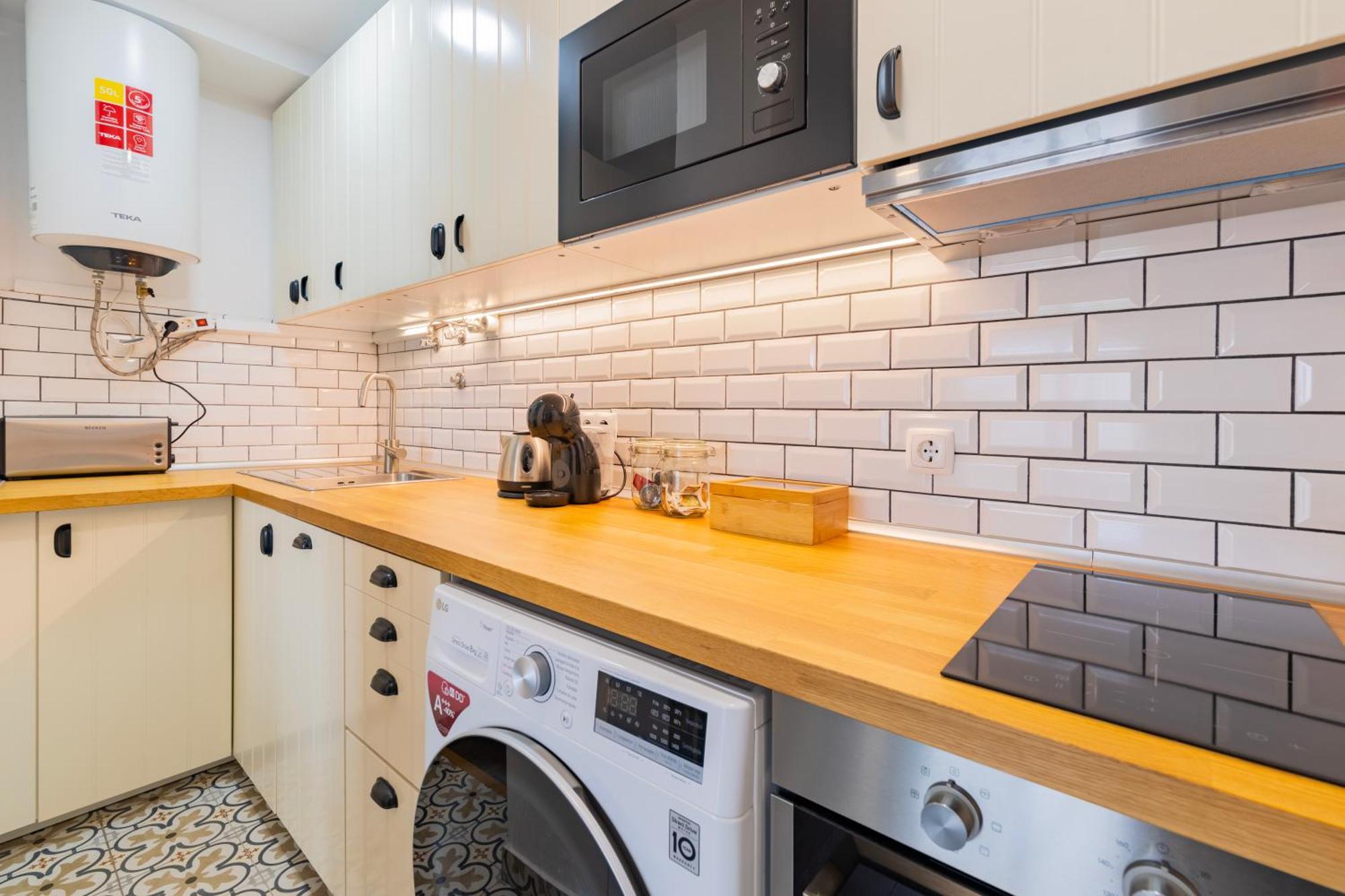 Cosy Remodeled Apartment In The City Center Fundao Ngoại thất bức ảnh